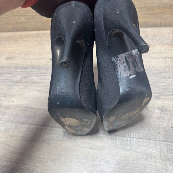 Stuart Weitzman Black  Lady Peau de Soie Satin Pumps Women's Size 9 - Picture 4 of 6